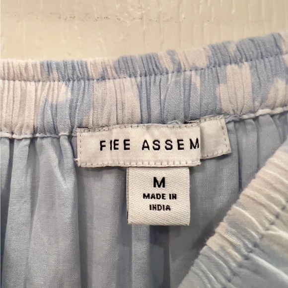 SOLD - Picture 4 of 8